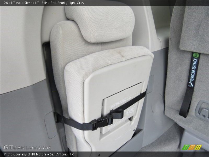 Salsa Red Pearl / Light Gray 2014 Toyota Sienna LE