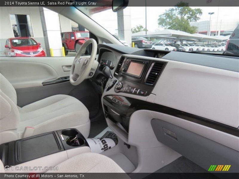 Salsa Red Pearl / Light Gray 2014 Toyota Sienna LE