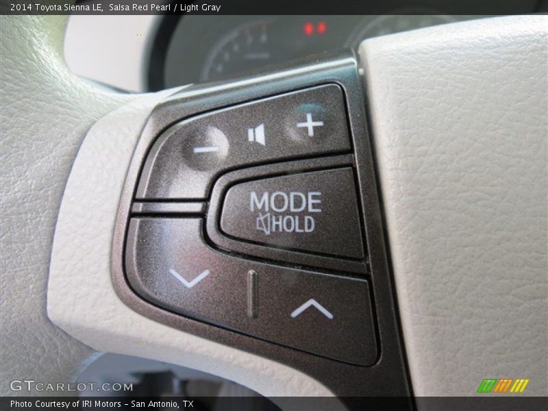 Salsa Red Pearl / Light Gray 2014 Toyota Sienna LE