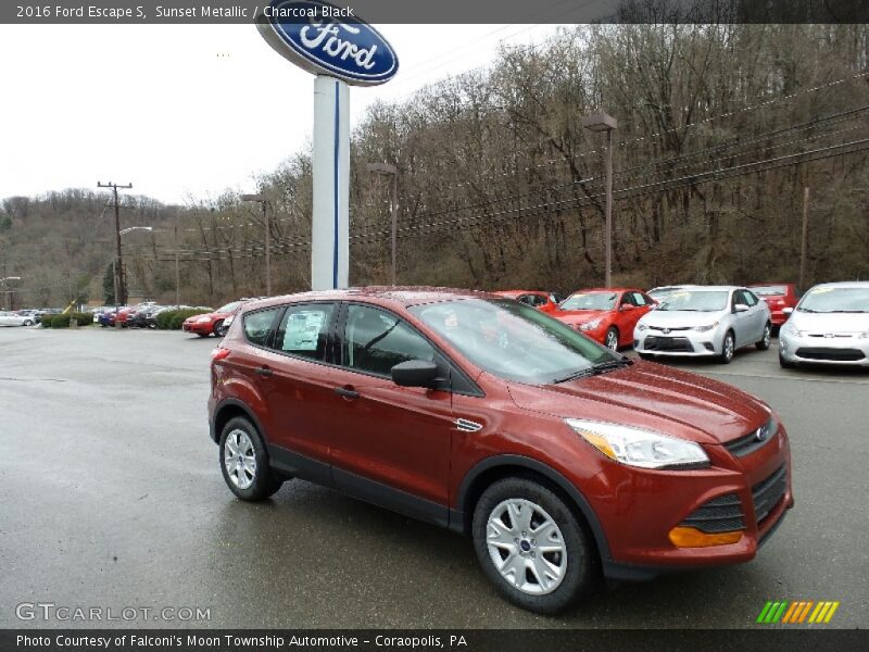 Sunset Metallic / Charcoal Black 2016 Ford Escape S