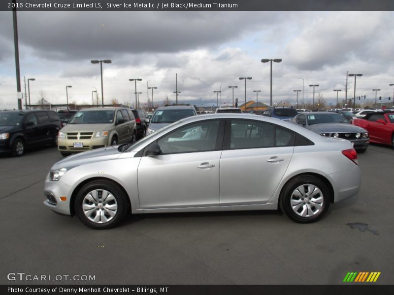 Silver Ice Metallic / Jet Black/Medium Titanium 2016 Chevrolet Cruze Limited LS