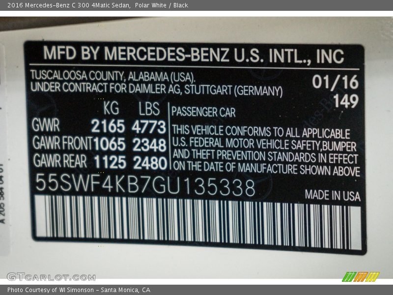 Polar White / Black 2016 Mercedes-Benz C 300 4Matic Sedan
