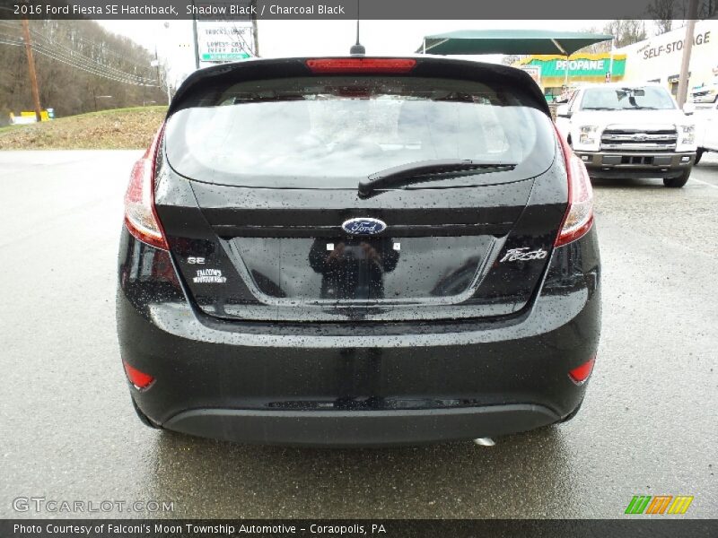 Shadow Black / Charcoal Black 2016 Ford Fiesta SE Hatchback