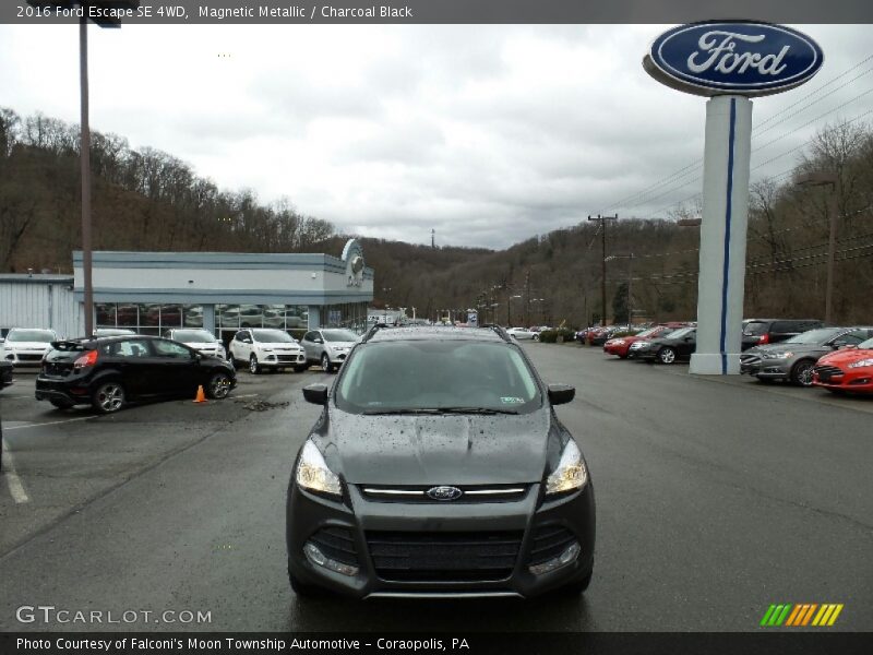 Magnetic Metallic / Charcoal Black 2016 Ford Escape SE 4WD