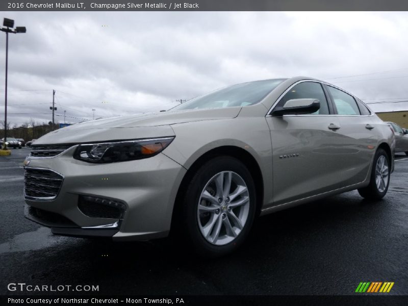 Champagne Silver Metallic / Jet Black 2016 Chevrolet Malibu LT