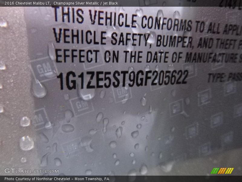 Champagne Silver Metallic / Jet Black 2016 Chevrolet Malibu LT