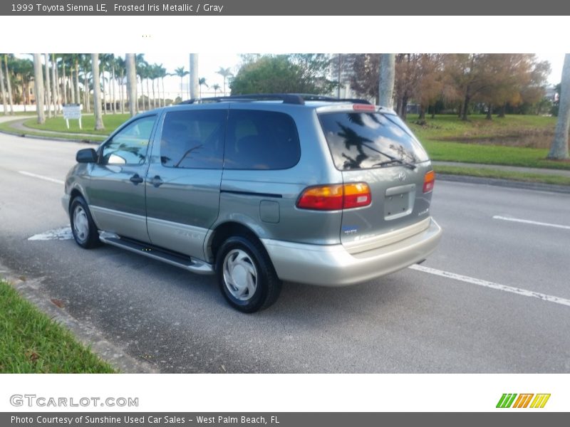 Frosted Iris Metallic / Gray 1999 Toyota Sienna LE