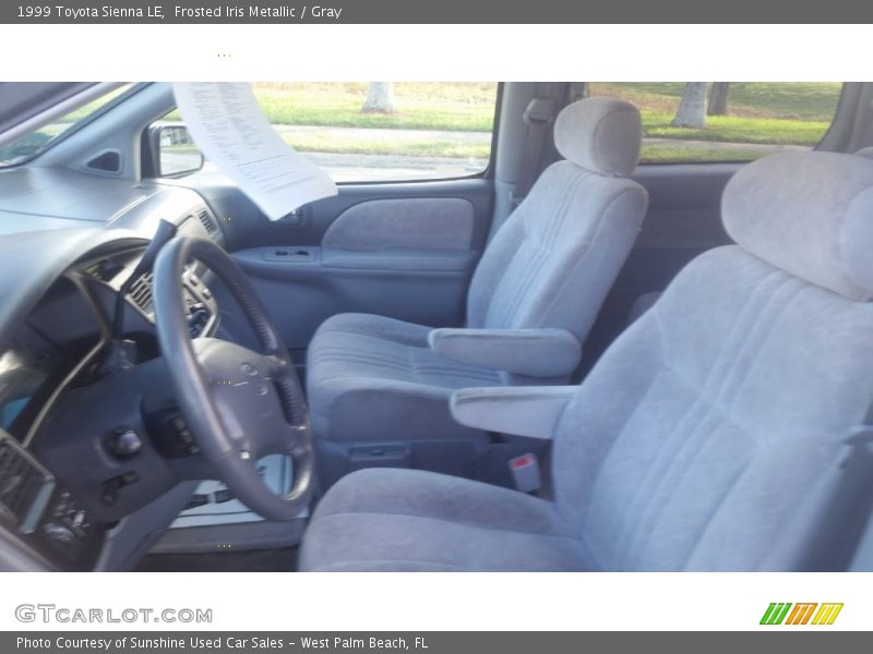 Frosted Iris Metallic / Gray 1999 Toyota Sienna LE