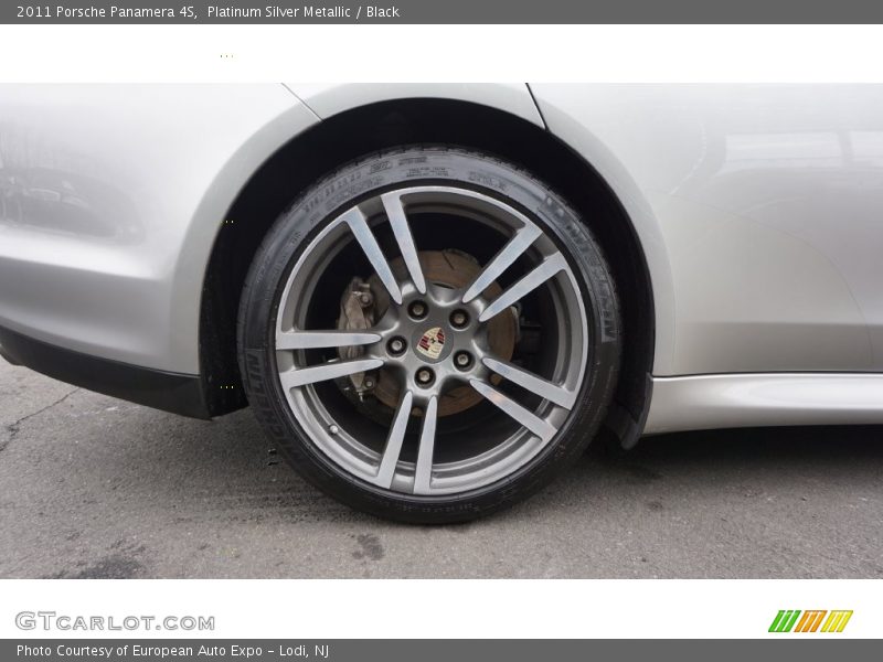 Platinum Silver Metallic / Black 2011 Porsche Panamera 4S