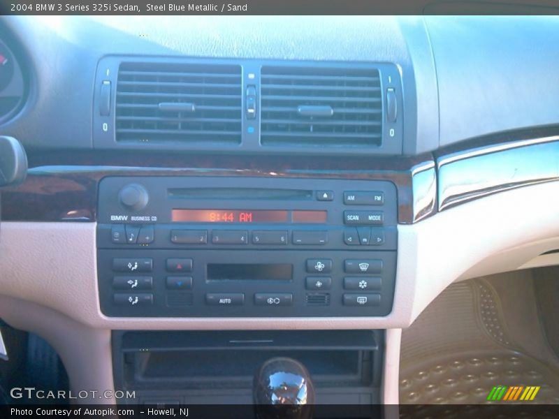 Steel Blue Metallic / Sand 2004 BMW 3 Series 325i Sedan
