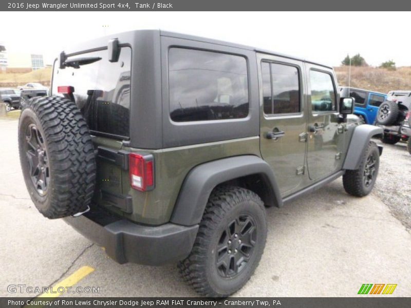 Tank / Black 2016 Jeep Wrangler Unlimited Sport 4x4