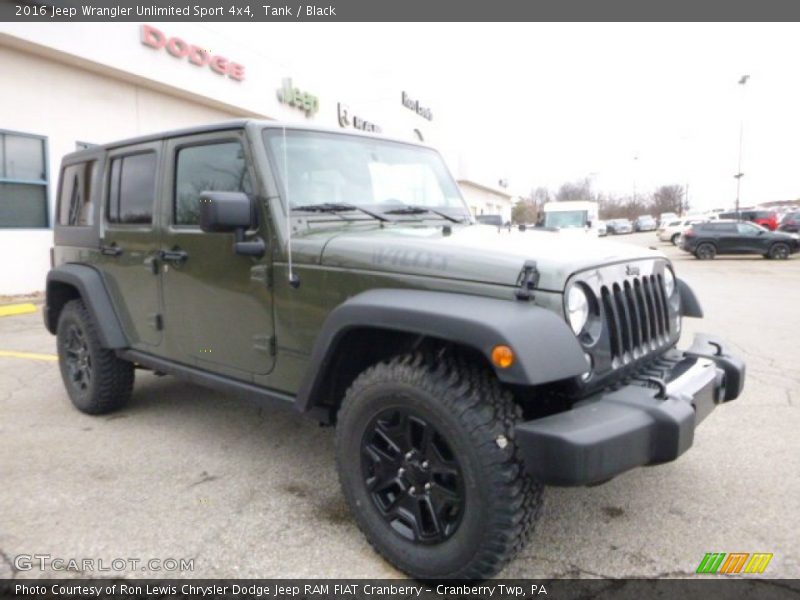 Tank / Black 2016 Jeep Wrangler Unlimited Sport 4x4