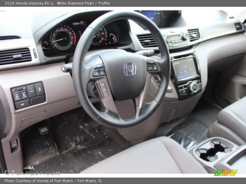 White Diamond Pearl / Truffle 2016 Honda Odyssey EX-L