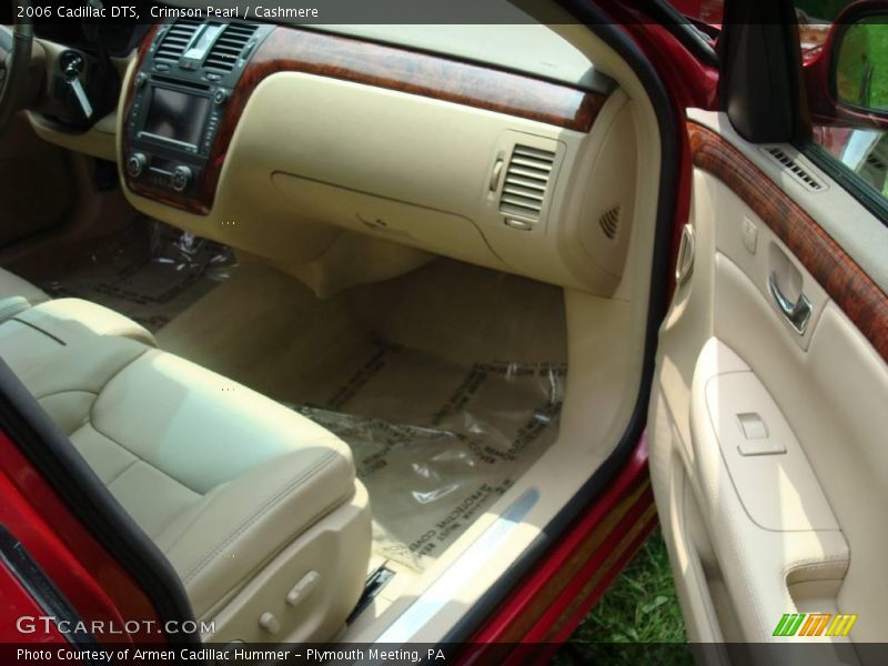 Crimson Pearl / Cashmere 2006 Cadillac DTS