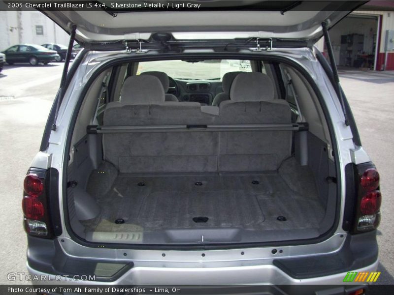 Silverstone Metallic / Light Gray 2005 Chevrolet TrailBlazer LS 4x4