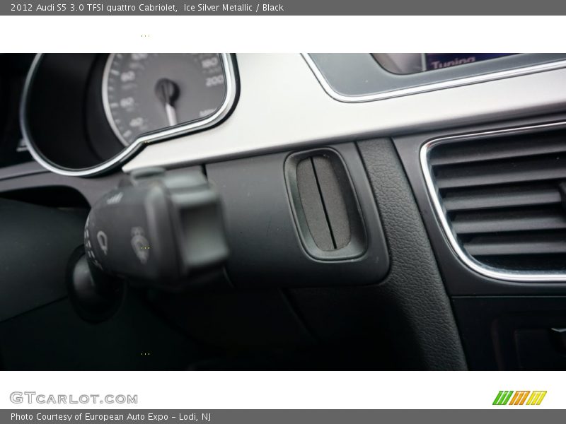 Ice Silver Metallic / Black 2012 Audi S5 3.0 TFSI quattro Cabriolet