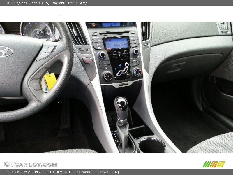 Radiant Silver / Gray 2013 Hyundai Sonata GLS
