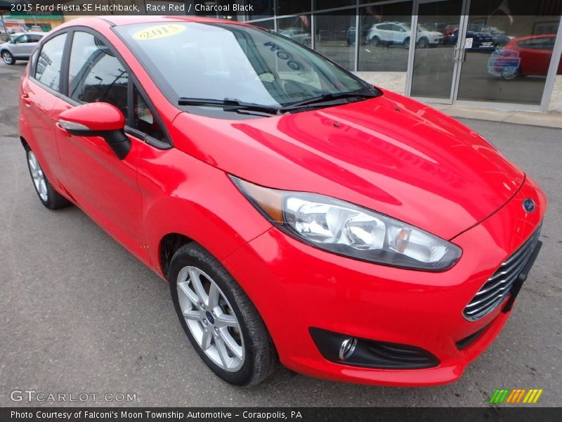 Race Red / Charcoal Black 2015 Ford Fiesta SE Hatchback