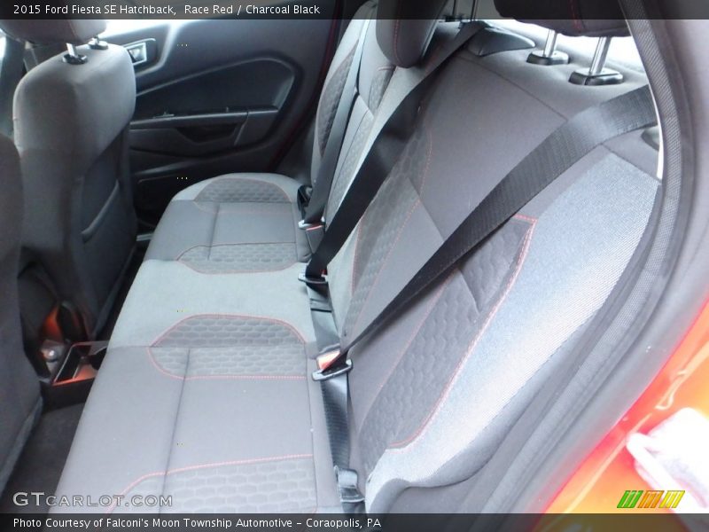 Race Red / Charcoal Black 2015 Ford Fiesta SE Hatchback
