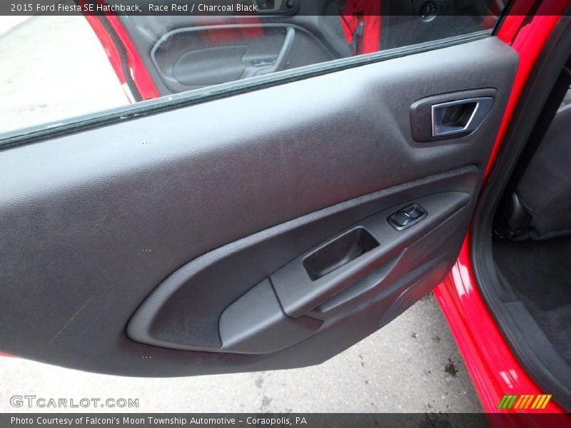 Race Red / Charcoal Black 2015 Ford Fiesta SE Hatchback