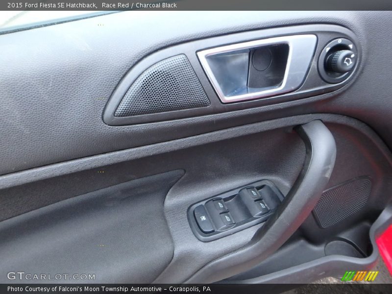 Race Red / Charcoal Black 2015 Ford Fiesta SE Hatchback