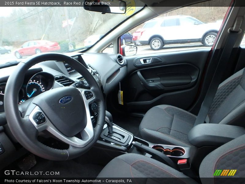 Race Red / Charcoal Black 2015 Ford Fiesta SE Hatchback