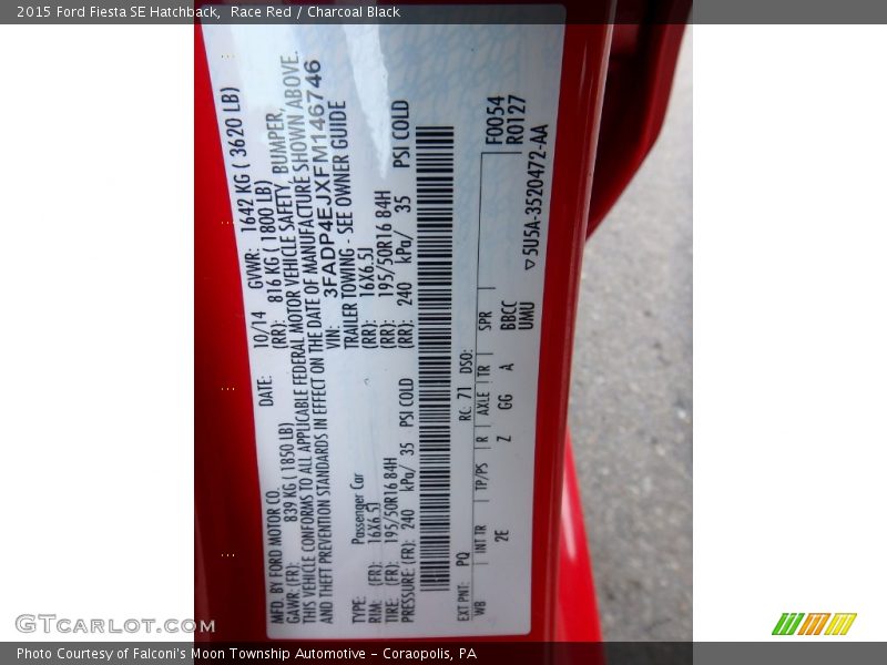 Race Red / Charcoal Black 2015 Ford Fiesta SE Hatchback