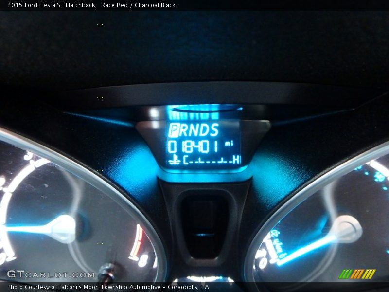 Race Red / Charcoal Black 2015 Ford Fiesta SE Hatchback