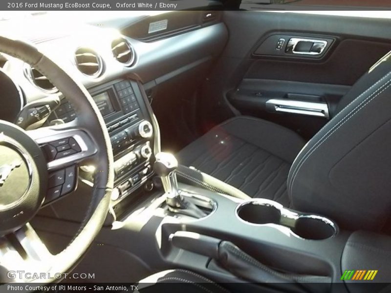 Oxford White / Ebony 2016 Ford Mustang EcoBoost Coupe