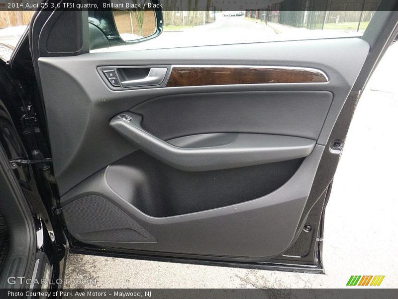 Brilliant Black / Black 2014 Audi Q5 3.0 TFSI quattro
