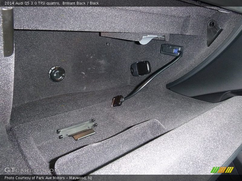 Brilliant Black / Black 2014 Audi Q5 3.0 TFSI quattro