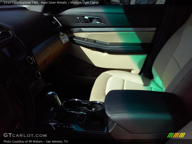 Ingot Silver Metallic / Medium Light Camel 2016 Ford Explorer FWD