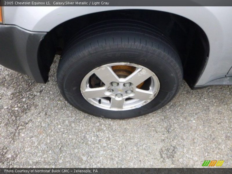 Galaxy Silver Metallic / Light Gray 2005 Chevrolet Equinox LS