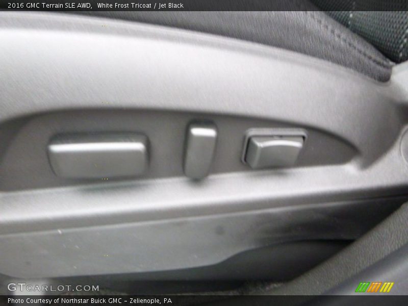 White Frost Tricoat / Jet Black 2016 GMC Terrain SLE AWD