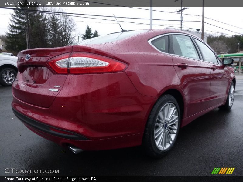 Ruby Red Metallic / Dune 2016 Ford Fusion SE