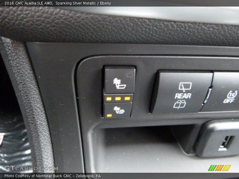 Sparkling Silver Metallic / Ebony 2016 GMC Acadia SLE AWD