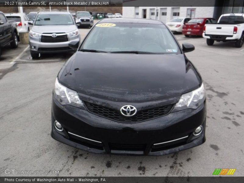 Attitude Black Metallic / Black/Ash 2012 Toyota Camry SE