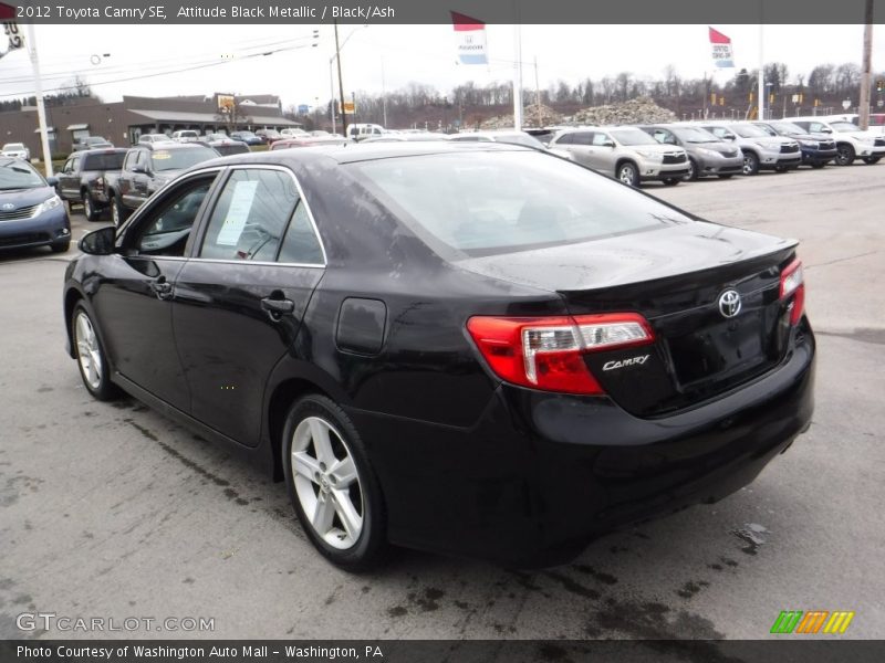 Attitude Black Metallic / Black/Ash 2012 Toyota Camry SE