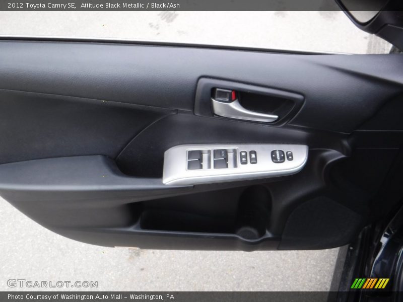 Attitude Black Metallic / Black/Ash 2012 Toyota Camry SE