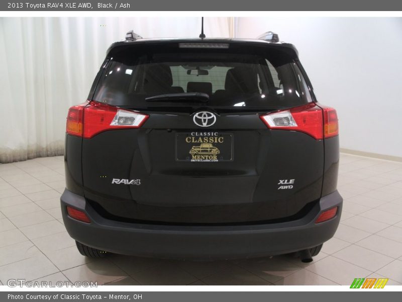 Black / Ash 2013 Toyota RAV4 XLE AWD