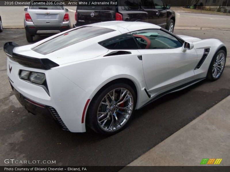 Arctic White / Adrenaline Red 2016 Chevrolet Corvette Z06 Coupe