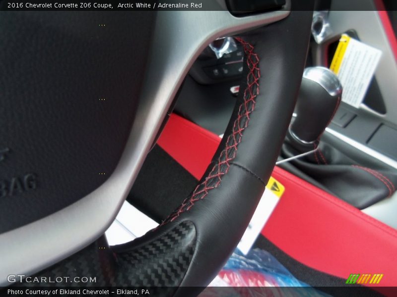 Arctic White / Adrenaline Red 2016 Chevrolet Corvette Z06 Coupe