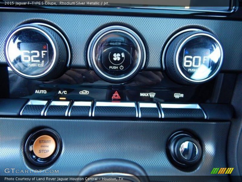Controls of 2015 F-TYPE S Coupe
