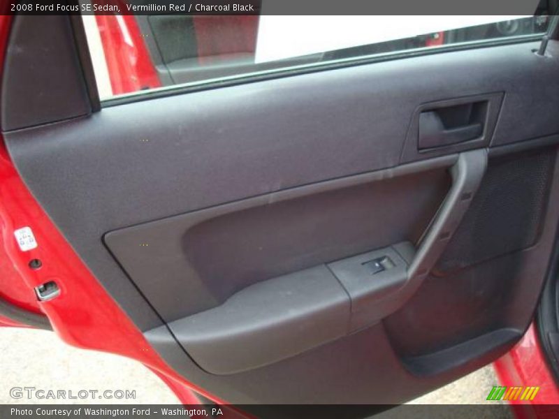 Vermillion Red / Charcoal Black 2008 Ford Focus SE Sedan