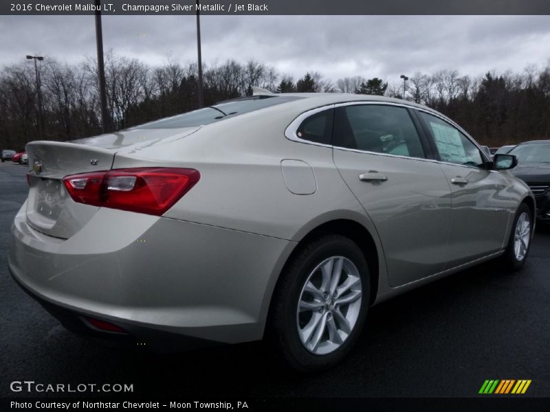 Champagne Silver Metallic / Jet Black 2016 Chevrolet Malibu LT