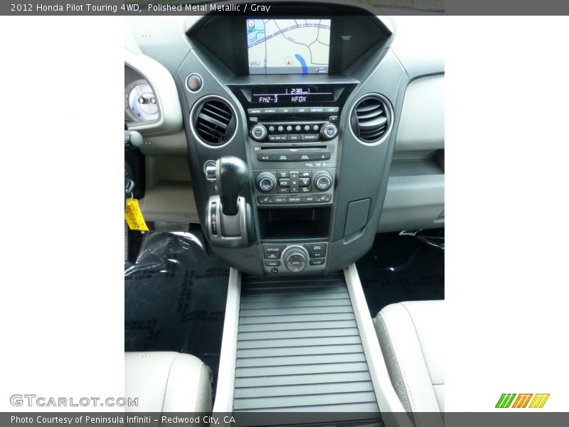 Polished Metal Metallic / Gray 2012 Honda Pilot Touring 4WD