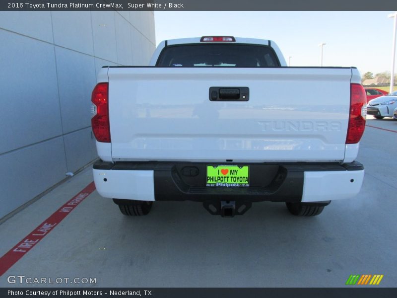 Super White / Black 2016 Toyota Tundra Platinum CrewMax