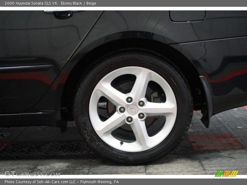 Ebony Black / Beige 2006 Hyundai Sonata GLS V6