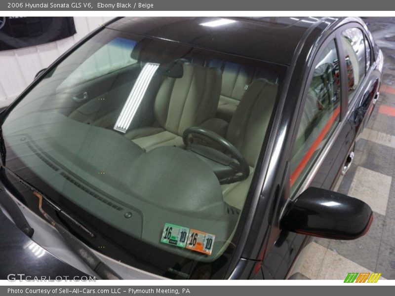 Ebony Black / Beige 2006 Hyundai Sonata GLS V6