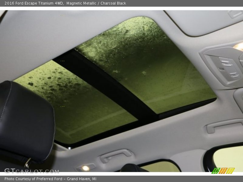 Magnetic Metallic / Charcoal Black 2016 Ford Escape Titanium 4WD
